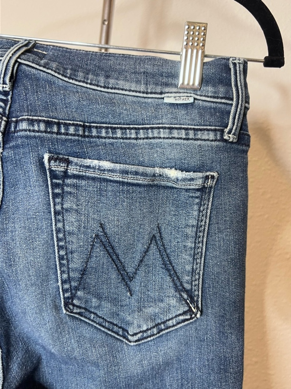 MOTHER The Rascal Ankle Chew Jeans - Picture 4 of 7